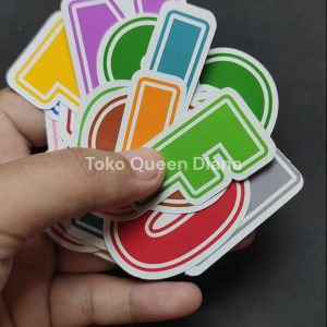 stiker huruf abjad 5 cm lengkap isi 26 pcs warna warni sticker alfabet warna
