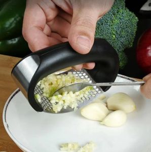 CoAce High Quality Stainless Steel Garlic Press Rocker - Professional Grade Garlic Mincer Crusher and Garlic Presser
