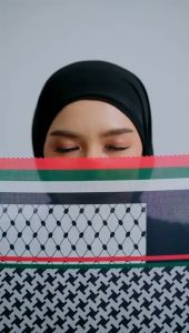 SKYSHOP HIJAB PALESTINA SCARF BY SECOND SIGN SIZE 115X115 CM BAHAN VOAL KERUDUNG SEGI EMPAT KEKINIAN