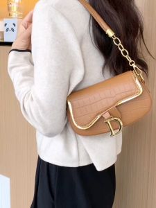 Tas Wanita Berkualitas: Tas Slempang Wanita Fashion, Tas Handbag Import Modis