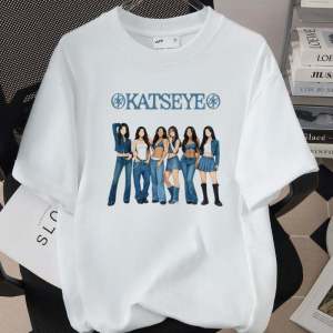 Bandai | Best-selling Korean Girl Group Katseye Printed T-shirt Short-sleeved Fashionable Casual Adult and Childrens Top