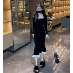 Elegant Black Velvet Long Sleeve Dress Womens Autumn Season Square Collar Fish Tail Waist Inward Design Comfortable Fit Style