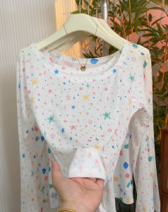 Áo Thun Nữ in Hình Ngôi Sao Mỏng Thoáng Khí Áo Khoác Ngoài Mùa Hè 2025 Thiết Kế Mới Áo Thun Cổ Tròn Dài Tay Phong Cách Hàn Quốc