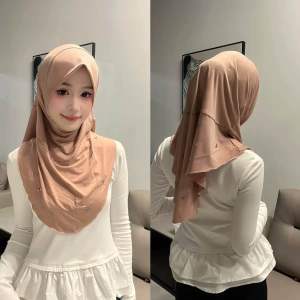 khăn trùm đầu Hijab dây rút Đạo Hồi Malaysia Indonesia Đạo Hồi Malaysia Indonesia woman wearing a headscarf head coveri