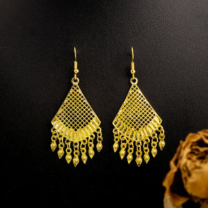 Bohemian Style Golden Peacock Feather Earrings Ethnic Minority Leaf Pendants Tourist Attraction Jewelry for Women