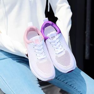 Breathable Flyknit & Cushion Sports Shoes: A Guide for Women