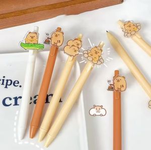 Xzxinzhan】ปากกาหมึกเจลกด Capybara น่ารัก4ชิ้นการ์ตูนสุดสร้างสรรค์การ์ตูนอะนิเมะ Capybara Neuter ปากกาพกพาได้ลักษณะสูงปากกาลายเซ็นหมึกดำ