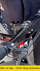 Đèn Xe Đạp Năng Lượng Mặt Trời Cao Cấp: Siêu Sáng Chống Nước Tích Hợp Còi Báo