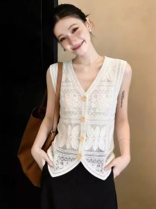 Sleeveless V-Neck Laced Vest Large Size Womens Summer Top