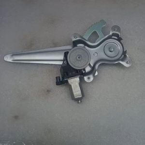 Compa lên kính Toyota Innova 2006 - 2011. Mô tơ lên kính Innova 2006