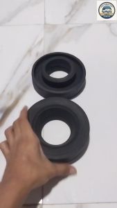 Karet Tatakan Peninggi Per Keong Agya Ayla Belakang Set Kanan Kiri Bahan Ban