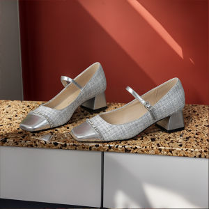 Spring 2024 Mary Jane Shoes Womens Medium Heel Square Head Thick Heel Single Shoes Retro French Style Buckle Strap Elegant