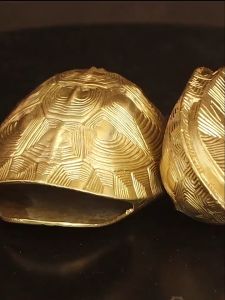 MAI RÙA BÁT QUÁI THÁI CỰC BẰNG ĐỒNG 11cm DÙNG GIEO QUẺ  TRẤN CỬA NHÀ