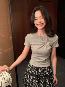 Pusumede Heart Hollow out Short Sleeve Womens T-Shirt Knitted Regular Fit Summer Top Shoulder Width Short Style Cotton Blend