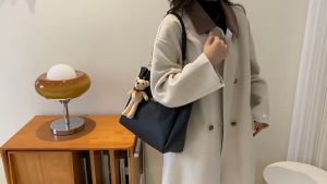 กระเป๋าสะพายข้าง จุของได้เยอะ สไตล์เกาหลี ผู้หญิง รูปแบบแท่นเทียน ใบใหญ่ มีซิป สามารถทำงานได้