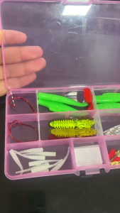 ชุดเหยื่อปลอม ได้รับ 24 ชิ้น เหมาะสำหรับงานตีเหยื่อปลอม