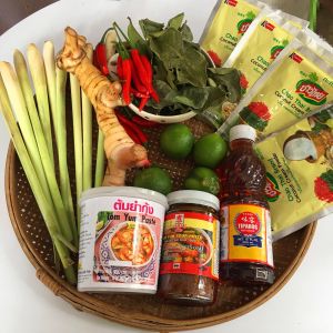 Luxurious Dong Yin Gong Soup Mix Fresh Ingredients Original Package LoBo Thai Kitchen Curry Paste Hot Pot Seasoning 400g