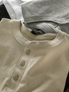 เสื้อยืดคอกลมแขนยาวทรงหลวมสไตล์อเมริกันสำหรับผู้ชาย ทรงหลวม สไตล์ย้อนยุค สีสันสดใส ใส่ได้หลากหลายโอกาส ฤดูใบไม้ผลิ 2024