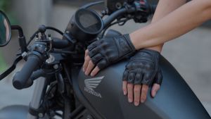 ROCKBROS Găng tay xe máy Găng tay đi xe đạp bằng da PU chống sốc thoải mái Gel chống trượt thoáng khí Găng tay bảo vệ xe máy Găng tay nửa ngón cưỡi ngựa