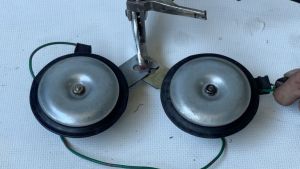 Japan Surplus Knight Horn 12V