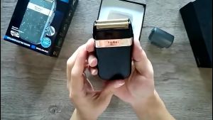 KEMEI Alat Cukur Kumis Dan Jenggot KM 2024 Shaver Cukuran Rambut Elektrik Tanpa Kabel