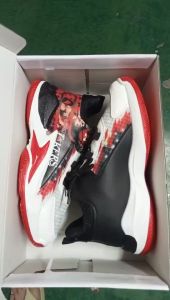 Spike Basketball Shoes for Boys: Comfortable Rubber Non-Slip Sport Sneakers (Size 29-40)