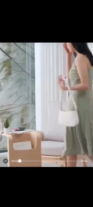 Ins Style Mini Fan with Digital Indicator | Compact Noiseless Motor Strong Wind Wide Angle Type-C Charging 3 Speed 2000mAh Battery Adjustable Lanyard Weight: 135 Gram Size: 12 x 8 x 4 CM Color:  Green Pink White