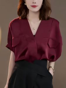 Elegant Red Silk V-neck T-shirt Womens Fashion Spring Summer Commute Top Lightweight Mature Style Korean Version