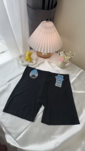 [Lec Secret] Ready Stock Seamless Ice Silk Short Safety Pants 3530 Free Size