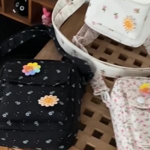 Mismi Yael Bag Tas Selempang Wanita Stylish Korean Flower Sling Bag Perempuan Trendy - 36Y
