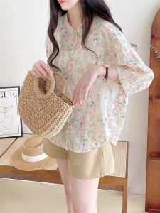 เสื้อเชิ้ตแขนยาวผ้าลินินพิมพ์ลายฤดูร้อนสำหรับผู้หญิง ทรงหลวม คอตั้ง แขนสั้น ผ้าฝ้ายผสมลินิน ทรงหวาน สไตล์เกาหลี