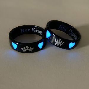 2 Pieces/Set Luminous Love Crown Pattern Her King His Queen Couple Ring Ladies Fashion Love Commitment Ring