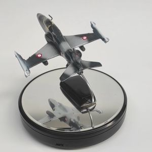 Diecast Miniatur Pesawat Tempur Hawk TT0224 18x16x4 cm Pajangan