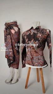 Couple rok lilit batik dan kemeja panjang floral terbaru couple pasangan family by kebayashopp vol6