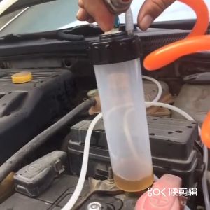 GRIP ON Universal Brake Oil Pump Fluid Bleeder Alat Kuras Minyak Rem Bleeding Mobil Motor