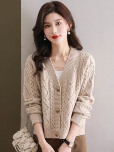 Short Knitted Wool Sweater for Women Spring Autumn Fashionable Cardigan Versatile Woolen Shawl Coat Button Detail V-Neck Long Sleeve