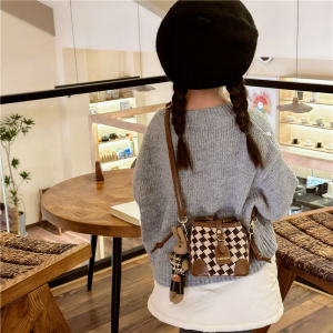 กระเป๋าสะพายข้างผ้าไนลอนลายสก็อตสำหรับเด็กผู้หญิง กระเป๋าสะพายข้างทรงถังแบบสะพายข้าง กระเป๋าสะพายข้างแบบสะพายข้างสำหรับเด็กผู้หญิง