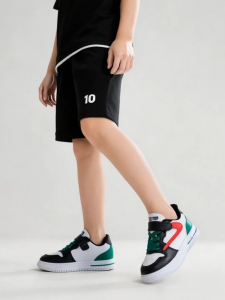 【พร้อมส่งจากกรุงเทพ】🚀รองเท้าสเกตบอร์ดเด็กชาย ลายสองสี กันน้ำ ระบายอากาศดี นุ่มสบาย สำหรับอายุ 6-11 ปี