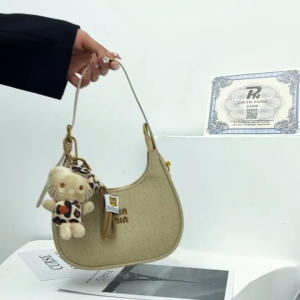 Grosir import jakarta 3002 Aff Tas Louyis Panda Free Paper bag + Certificate + gantungan kitty Tag Label