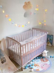 Freya เตียงเด็กแบบต่อเพิ่มเติมพร้อมผ้าคลุมกันยุงแบบทับซ้อนสำหรับเด็กแรกเกิด ผ้าฝ้ายโพลีเอสเตอร์ ป้องกันยุง ชั้นเดียว