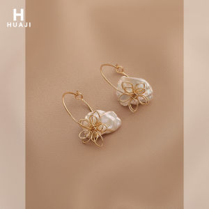 Baroque Pearl Earrings Floral Sweetness New 2025 Trendy High-End Feeling Elegant Drop Earrings for Women Alloy Plated Silver Gold