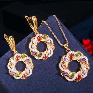 Sequito Hàng Mới Về phụ nữ mạ vàng Bộ trang sức Pave thiết lập nhiều màu aaaaa đá Cubic Zirconia xoay hình dạng bông tai dạng lỗ Vòng cổ cho bữa tiệc sj369