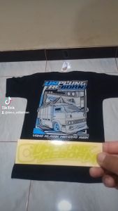 Baju Kaos Truck Umplung free sticker/kaos truk umplung reborn/tshirt dewasa/baju truk lengan pendek/kaos oblong/kaos katun combed 30s /kaos sablon plastisol/kaos distro motif truck umplung/kaos kekinian/kaos cowok/outfit  terbaru/kaos truk oleng