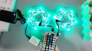 JEECH ชุด 4 ชิ้น ไฟเส้น Led ไฟตกแต่ง ไฟประดับ รีโมท กล่องรับสัญญาณ อะแดปเตอร์ 4in1 แุถบไฟเปลี่ยนสี 5/10/15/20 เมตร ตัดต่อได้ งอได้