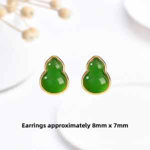 新中式国风阳绿小福禄耳钉女vintage轻奢小众设计耳环高级感耳饰 New Chinese Style Green Agate Earrings New Popular High-End Feeling Ancient Style Turpan Jade Personality Womens Silver