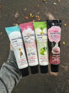 Kem Dưỡng Da Tay Hương Hoa Mỏng Lâu Trôi Dưỡng Ẩm Chống Khô Mùa Thu Đông Hương Hoa Mỏng Hương Hoa Hồng Dưỡng Ẩm Cho Da Khô