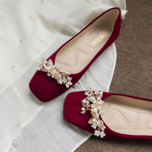 Square Toe Soft Leather Flat Bottom Wedding Shoes Velvet Pearl Red New Chinese Style Xiuhe Shoes Pregnant Women Not Tired Foot Slip-on Engagement