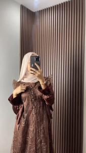 Jasmine Dress Brukat by anomstore - Satin Silk Brokat Semi Outer Mewah Elegan Simpel Gamis Kondangan / Bridesmaid Terbaru Gaun Lebaran 2026 Terbaru Gamis Muslim Wanita