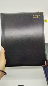 [Ready Stock]2027 Diary B5 Week To View Padded Front and hardback leatherette cover with gold corner buku diari 2027