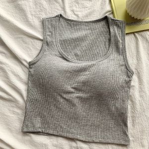 เสื้อกั๊กสปอร์ตแขนกุดทรงสลิมฟิตสำหรับผู้หญิงในช่วงฤดูร้อน เสื้อชั้นในลำลองสไตล์เรียบง่ายสำหรับการเต้นรำเผ็ดร้อน